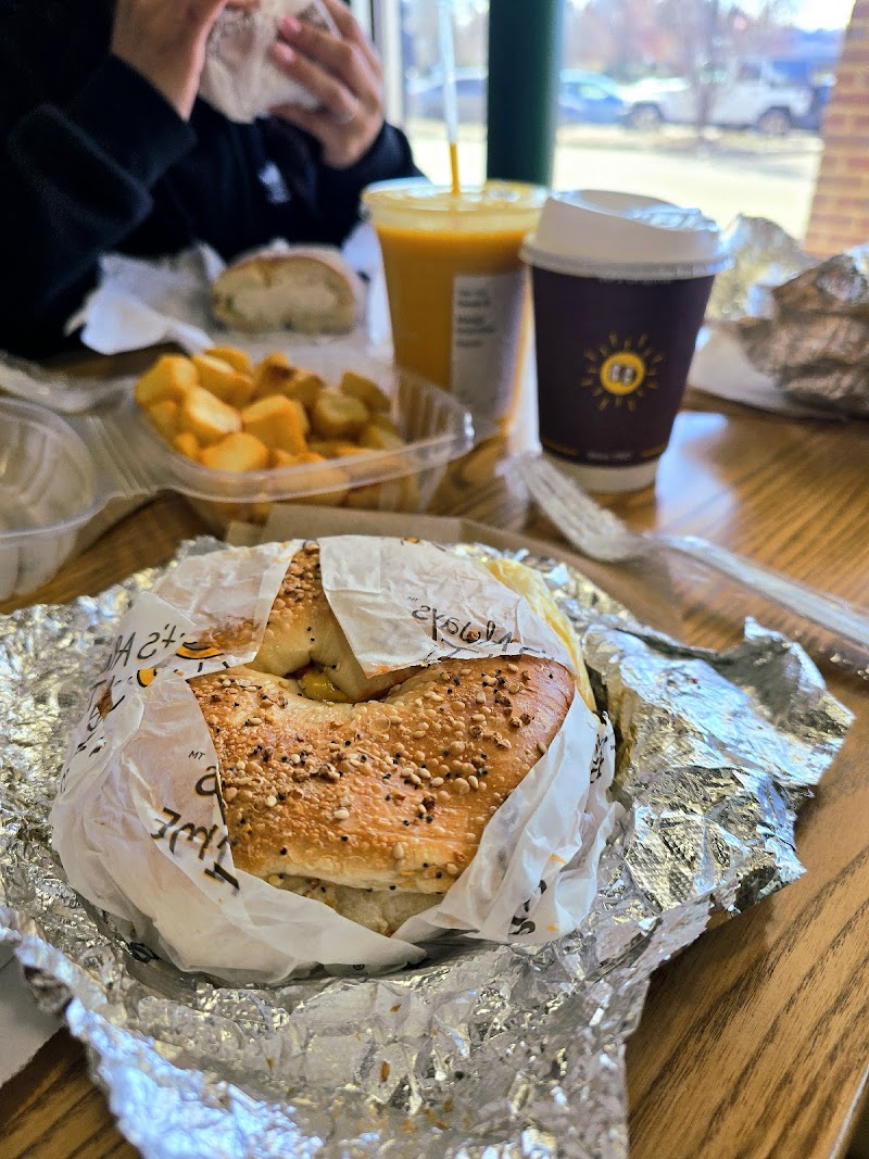 Bagel Bazaar - Hamilton photo 3