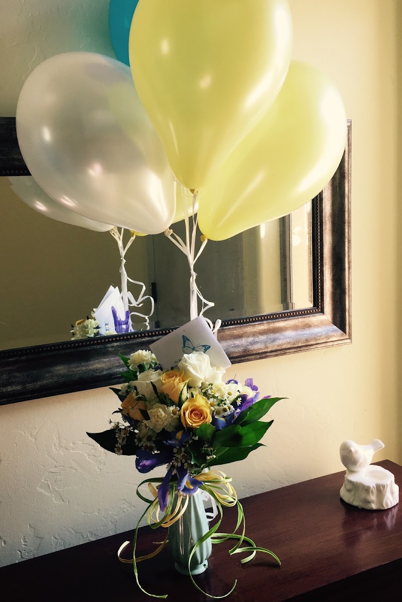 Forget Me Nots Fine Floral & Gifts photo 3