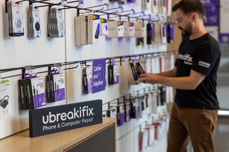 uBreakiFix - Phone and Computer Repair photo 5