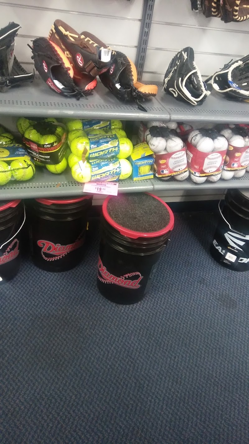 Big 5 Sporting Goods photo 3