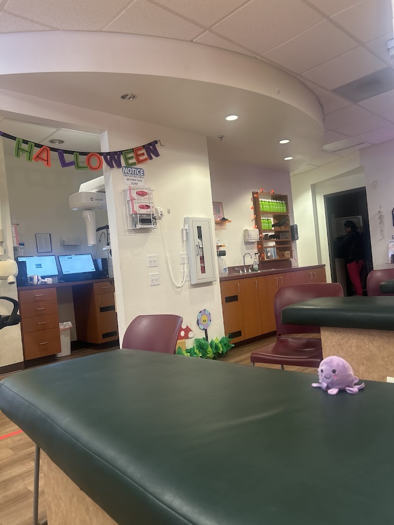 Tucson Toothtown Dentistry 4 Kids photo 5