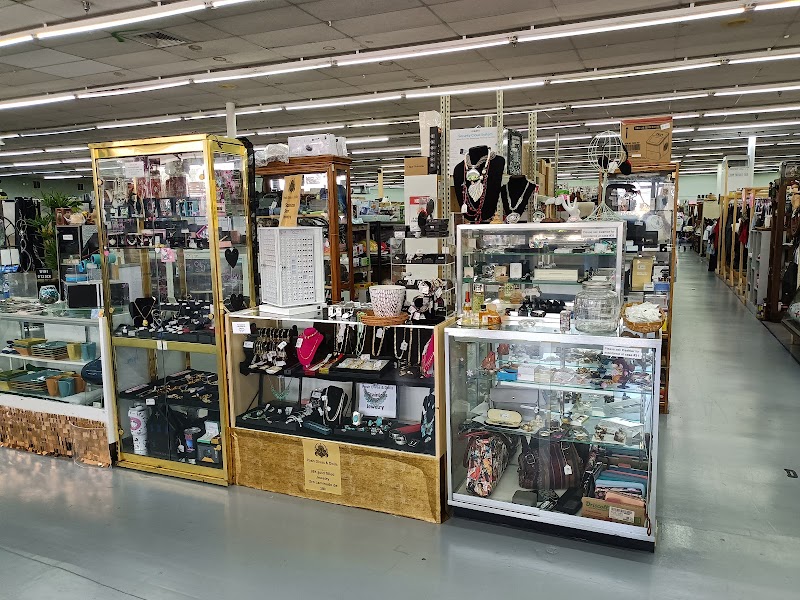 Treasure Marts Bartow photo 5