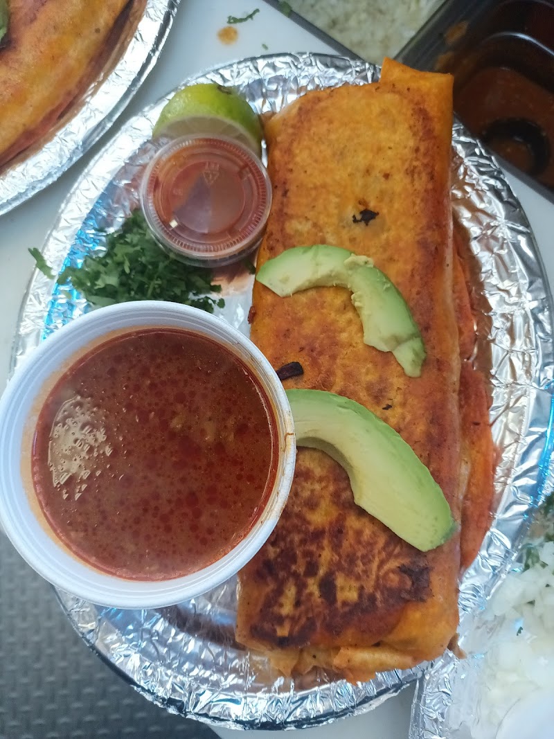 Tacos El Charrito Food Truck photo 3