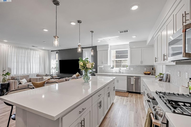 Jesus Zazueta | Real Estate Agent photo 3