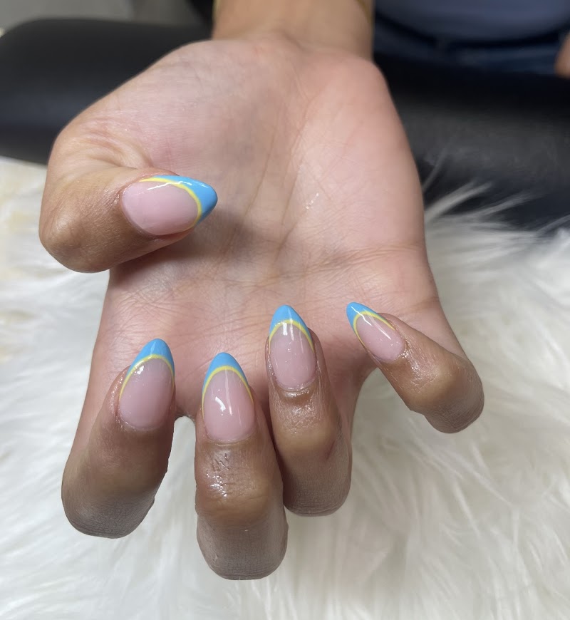 Pinky Nail Spa photo 2