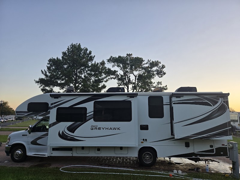 813rv photo 3