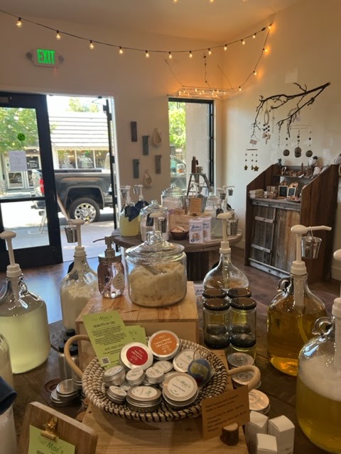 Sonoma County Trading Company- Cloverdale photo 3