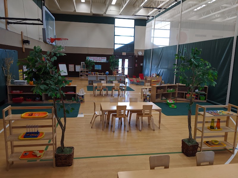 Huerta Gymnasium photo 2
