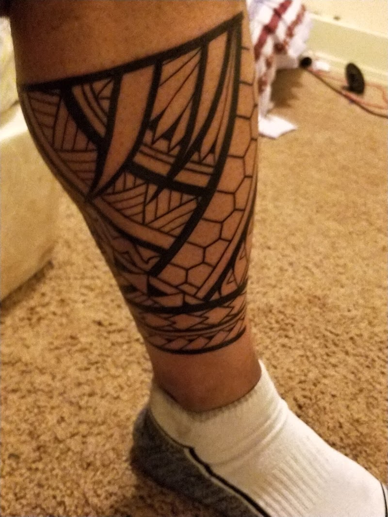 Calaveras Tattoo photo 2