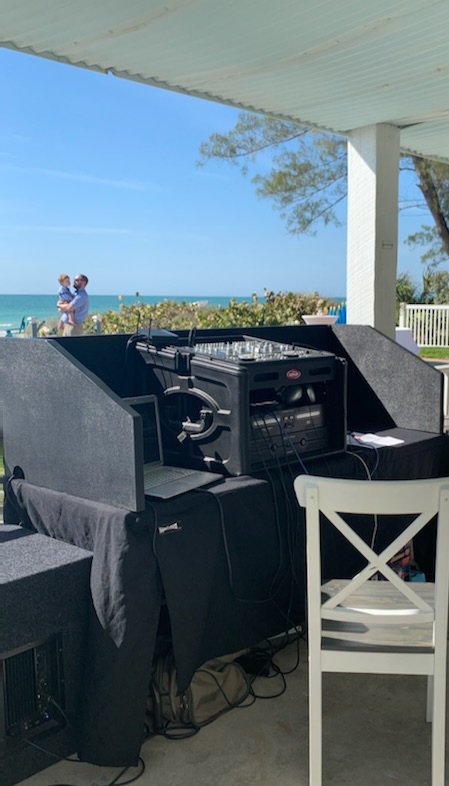 DJ By The Sea photo 4