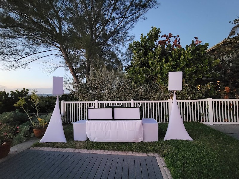 DJ By The Sea photo 3