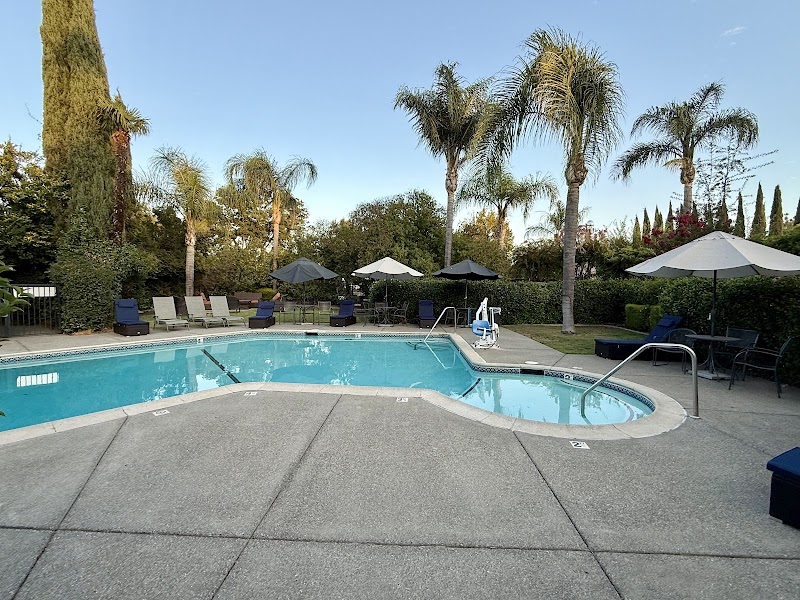 University Park Inn and Suites photo 3