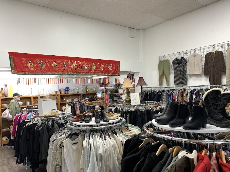 Grace Thrift Shop photo 3