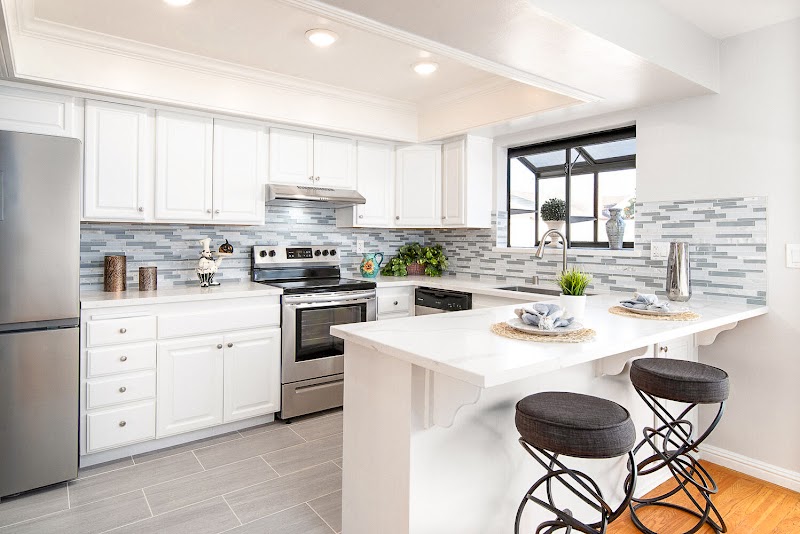 Yvette Teng - Realtor®️ | Everhome Real Estate photo 4