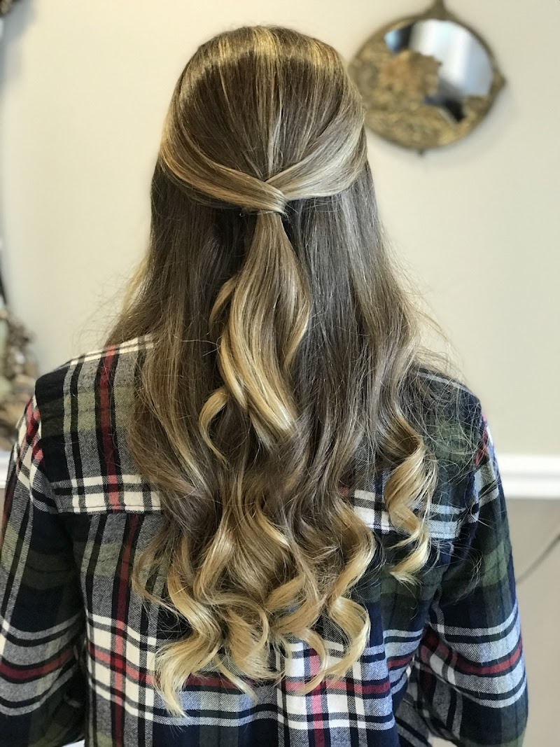 Blown Away Hair Lounge photo 4