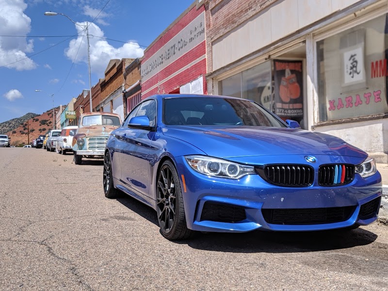 Desert Tech Import Auto photo 4