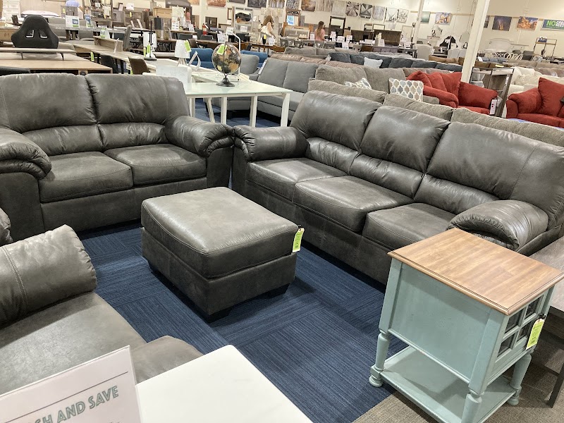 New Furniture Outlet photo 3