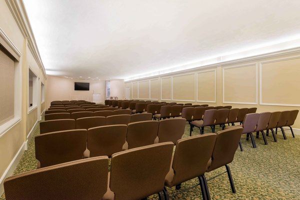 Ott-Laughlin Funeral Home photo 5