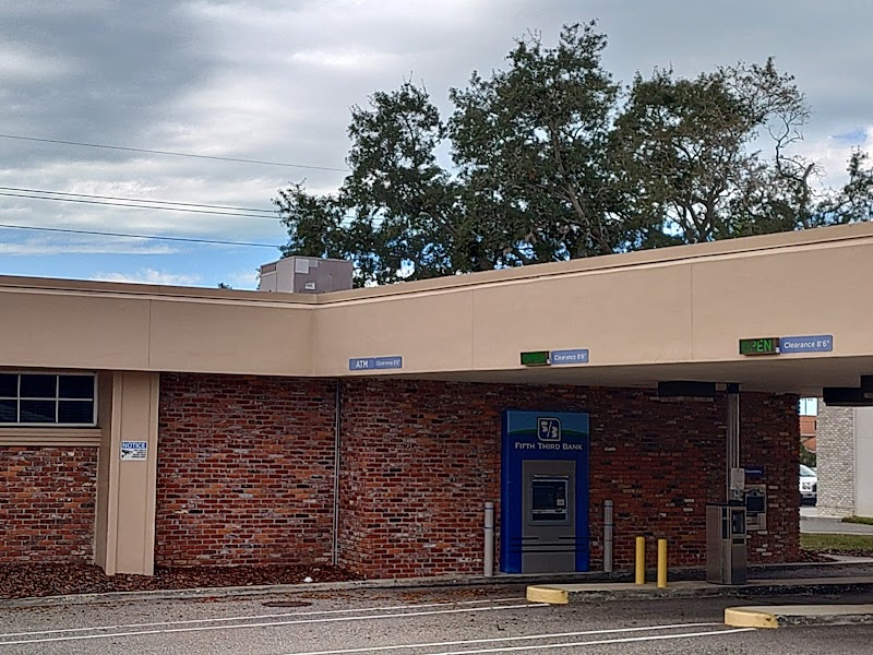Fifth Third Bank & ATM photo 2