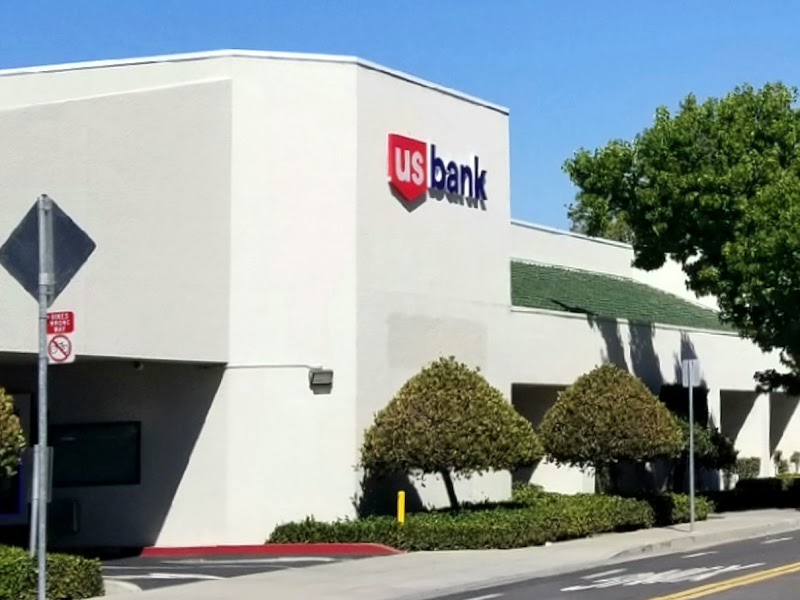 Photo of U.S. Bank Branch