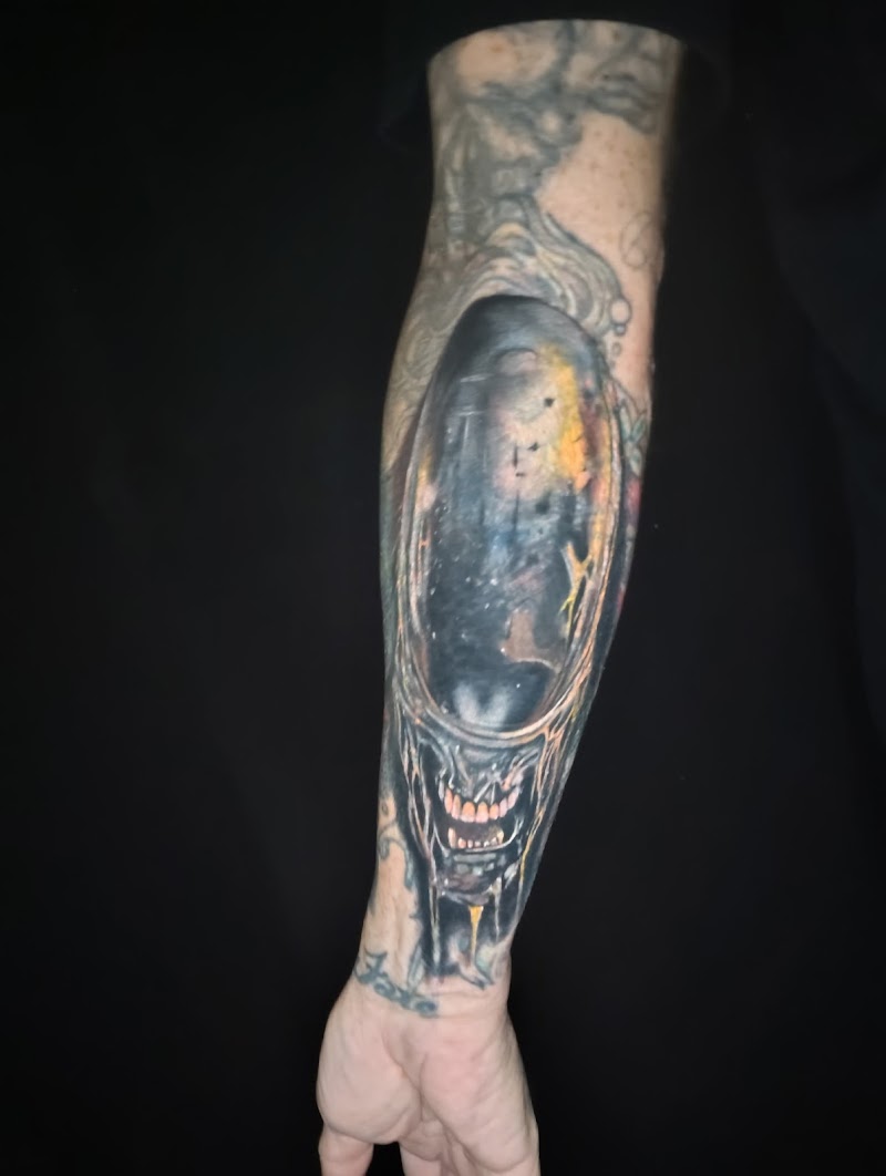 Sinner and Saints Tattoo Studio photo 3
