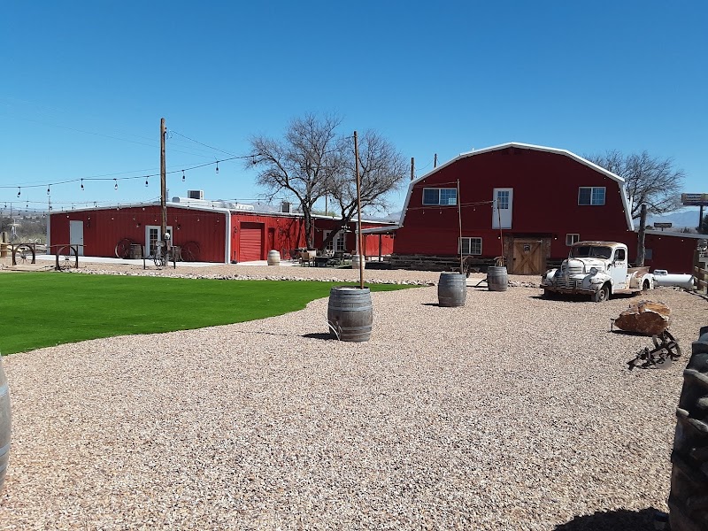 Red Barn RV Park & Campground photo 2