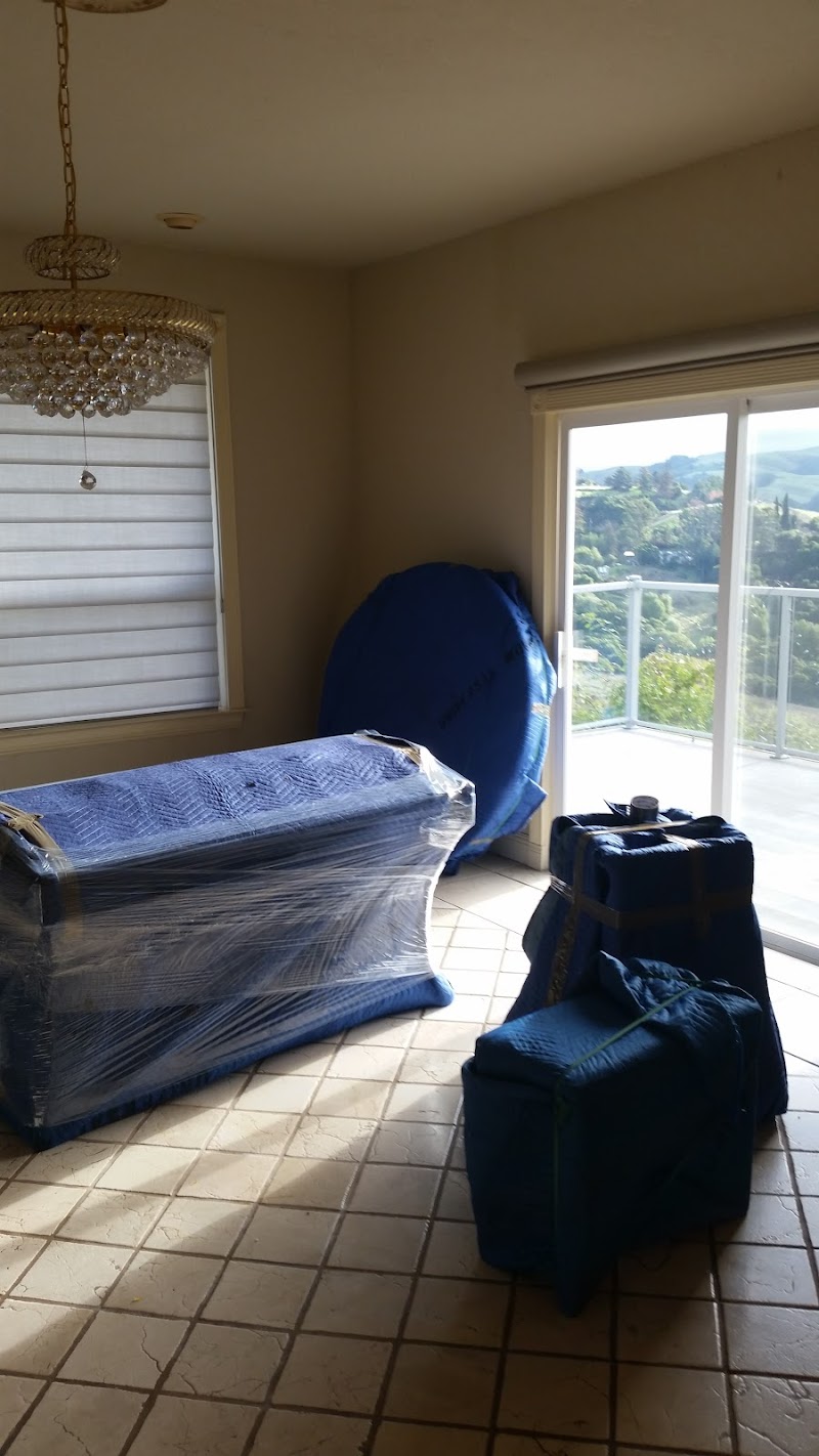 Universal Movers LLC photo 2