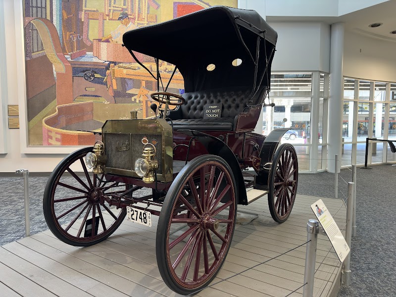 Cincinnati/Northern Kentucky International Airport photo 5