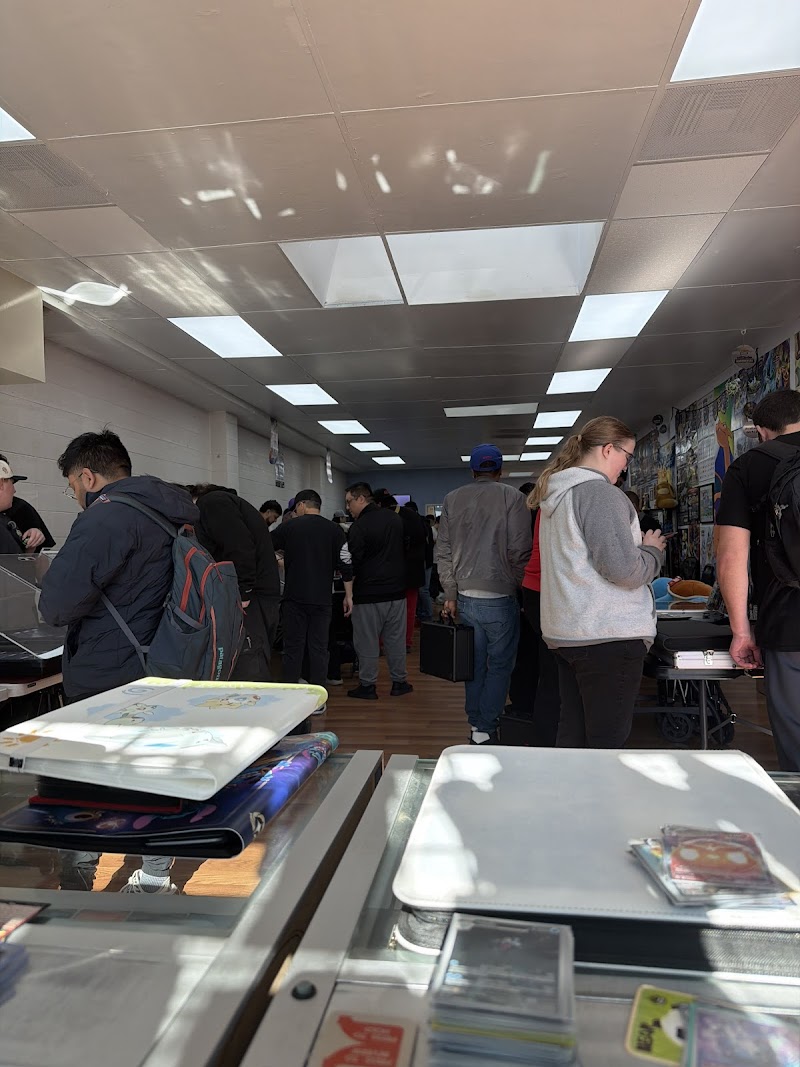 Downtown Card Show photo 4