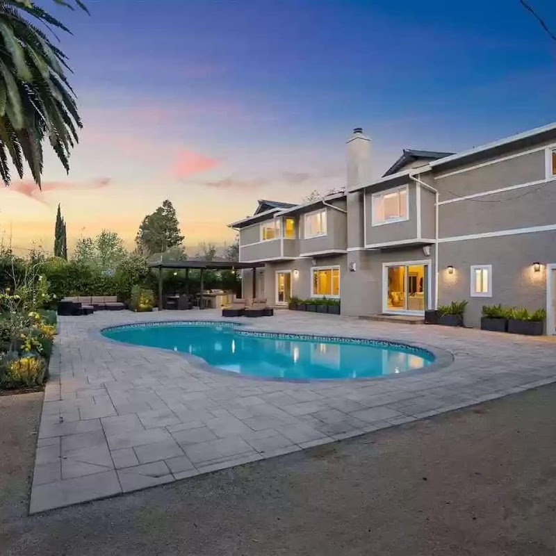 Vanessa Comfort, REALTOR | The Jon and Leslie Foster Real Estate Group - eXp Realty of CA photo 3