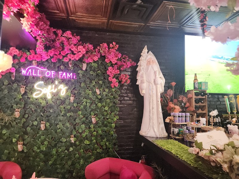 Sofi'z Kitchen & Bar photo 4