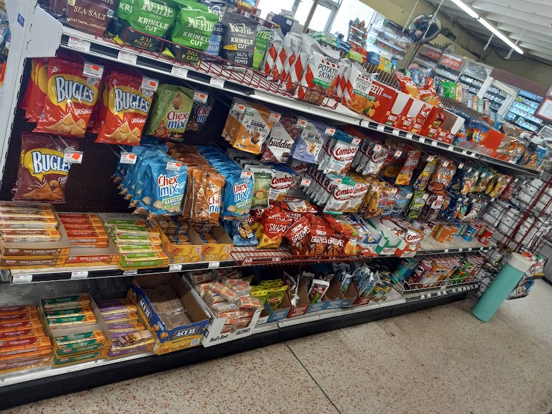 Jiffy Store & Deli photo 3