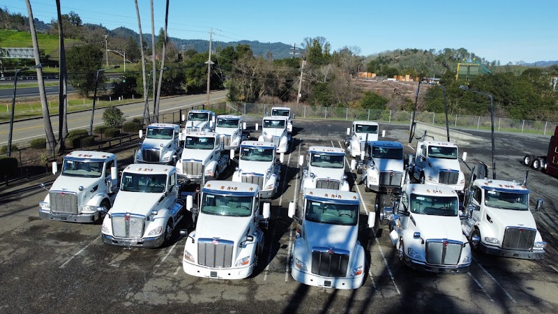Charter Trucks photo 4