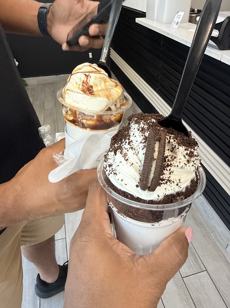 Twisted Rolls Chimney Cakes photo 5