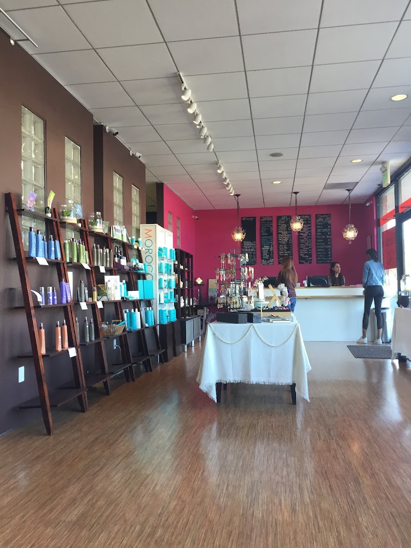 Photo of Threads Beauty Bar and Spa