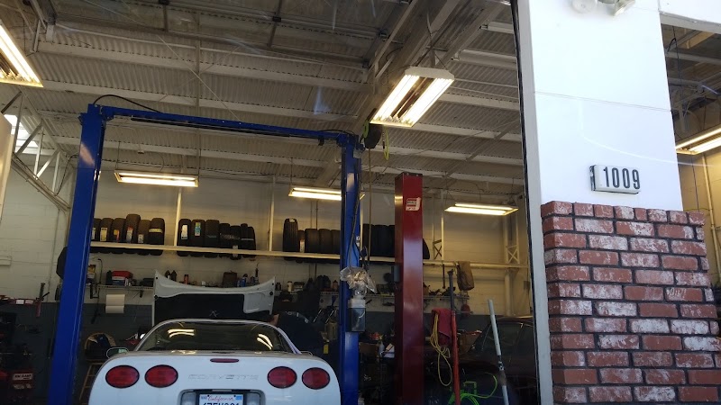 Rob Baker's Garage photo 2