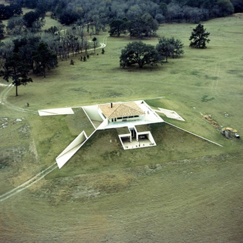 'Hilltop House' by William Morgan photo 3