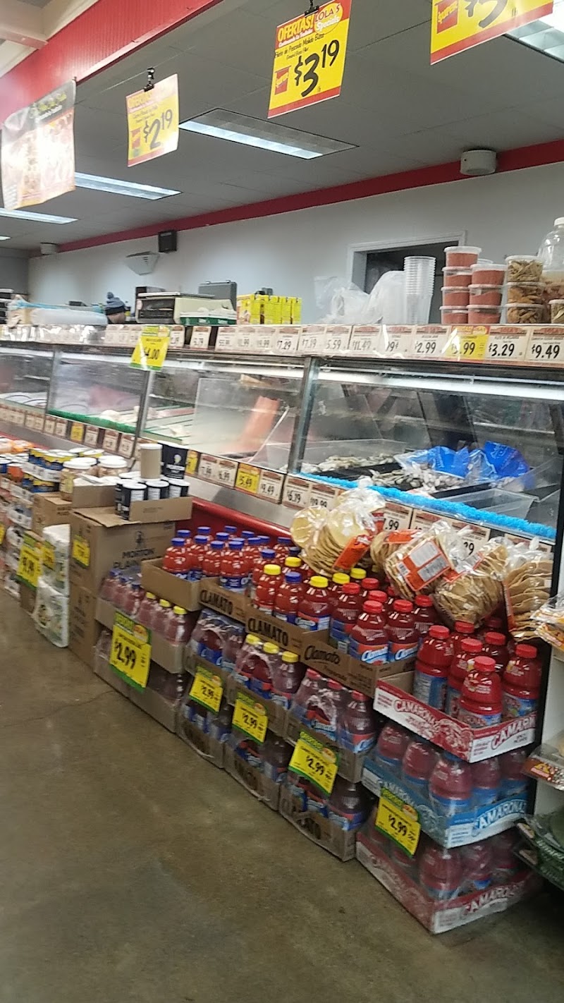 Lola's Market photo 3