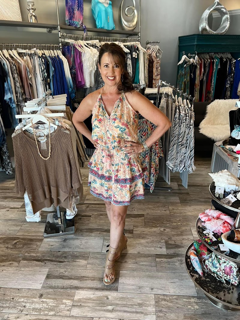 La Moda Boutique photo 3