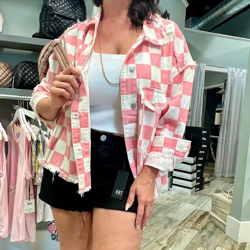 La Moda Boutique photo 4