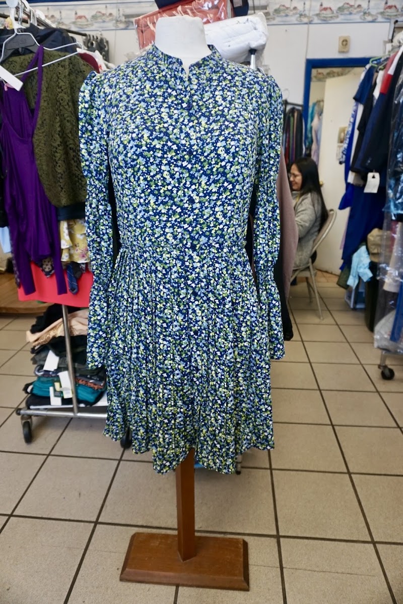 Janneth's Tailoring and Dry Cleaning photo 5