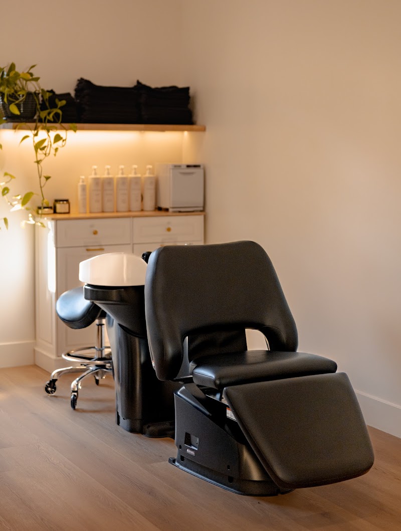 Flourish Curl Studio photo 4