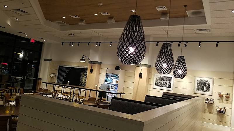 HomeGoods photo 2