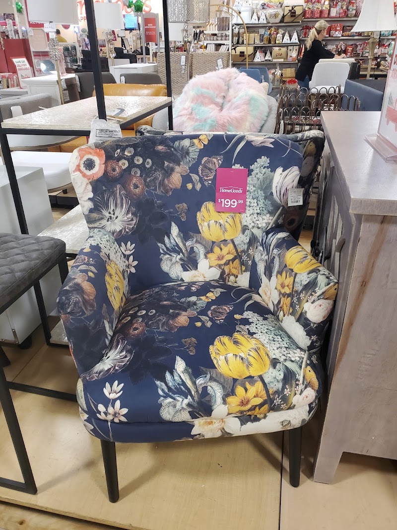 HomeGoods photo 4