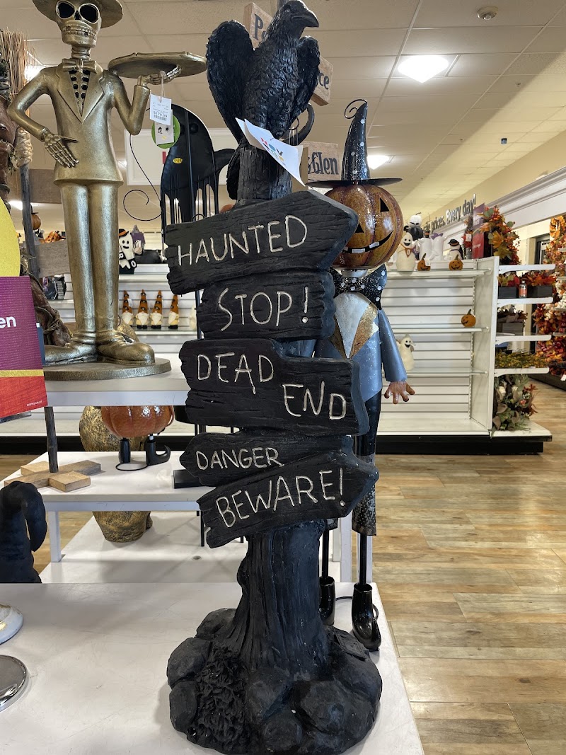 HomeGoods photo 3
