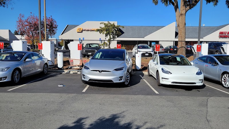 Tesla Supercharger photo 3