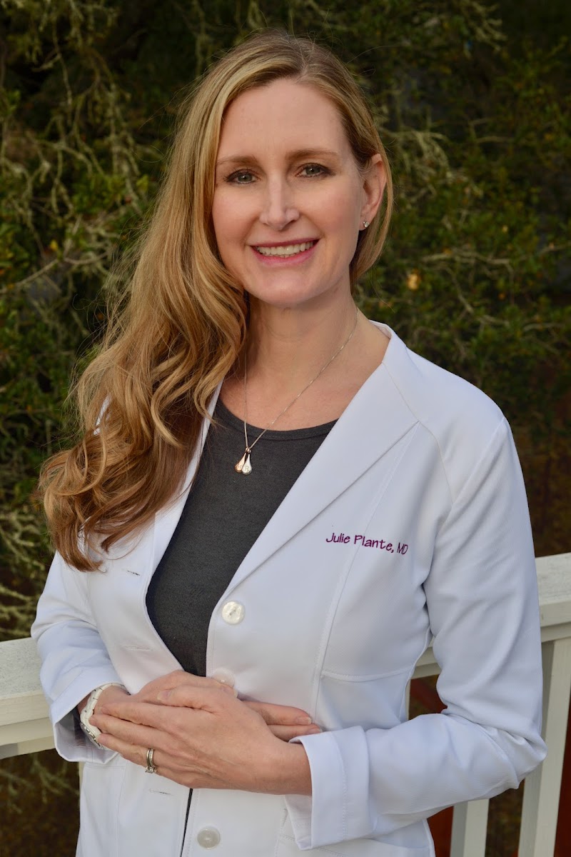 Photo of Julie Plante, MD
