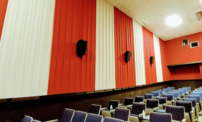Cinema 6 photo 3