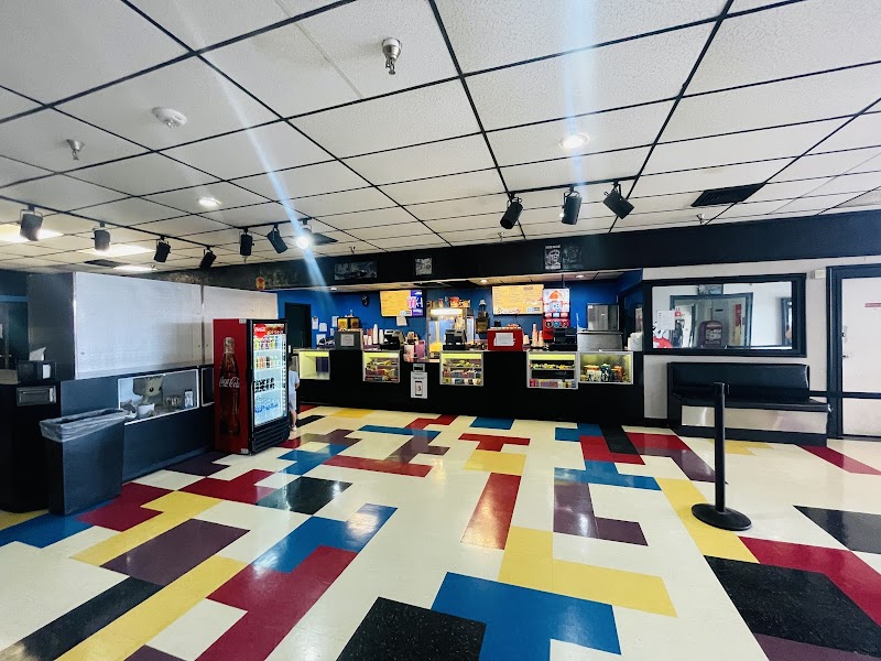 Cinema 6 photo 2