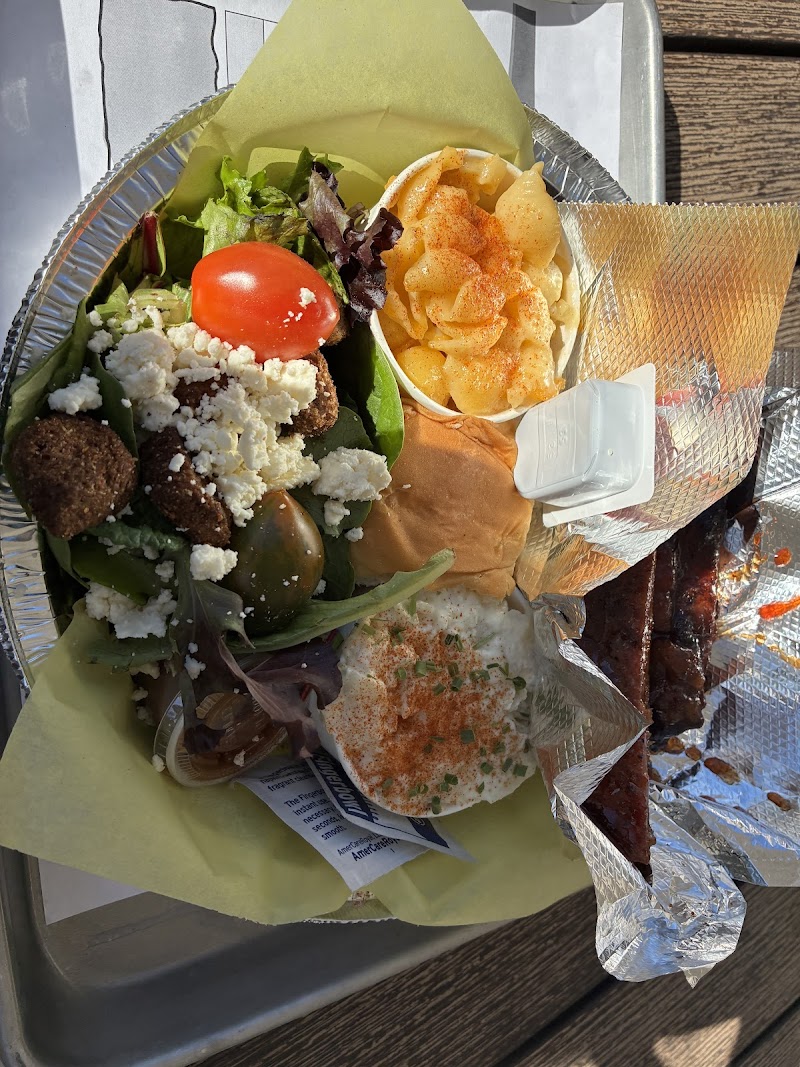 Claytonville BBQ @ Roadside 22 photo 4